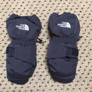 Toddler North Face snow mittens 3T